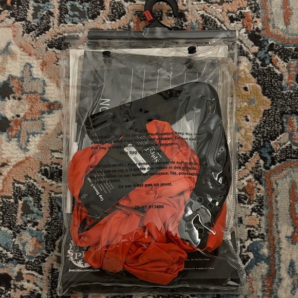 NEW Spirit Orange and Black Confined Cutie Inmate Costume - Picture 2 of 5